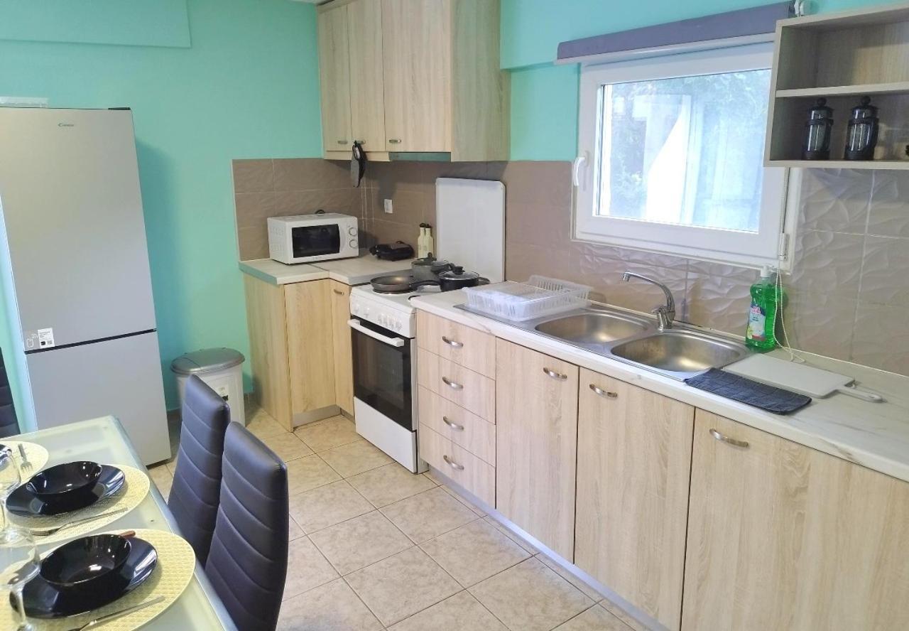 Sleepili Apartman Vríszesz Kültér fotó